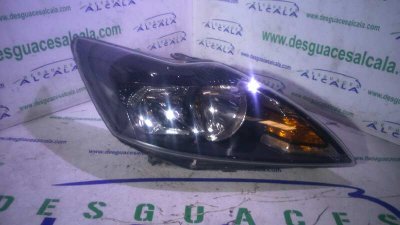 FARO DERECHO FORD FOCUS LIM. (CB4) Trend