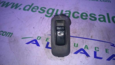 MANDO ELEVALUNAS TRASERO IZQUIERDO KIA SPORTAGE TD (5-ptas.)