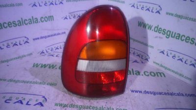 PILOTO TRASERO IZQUIERDO CHRYSLER VOYAGER (GS) 2.4