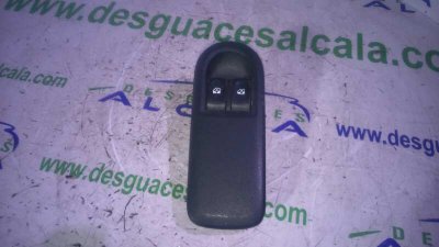 MANDO ELEVALUNAS DELANTERO IZQUIERDO  RENAULT CLIO III Confort Dynamique