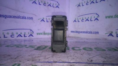 MANDO ELEVALUNAS DELANTERO DERECHO DODGE CALIBER SE