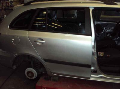 PUERTA TRASERA DERECHA SKODA FABIA (5J2 ) Young