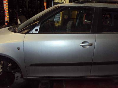 PUERTA DELANTERA IZQUIERDA SKODA FABIA (5J2 ) Young