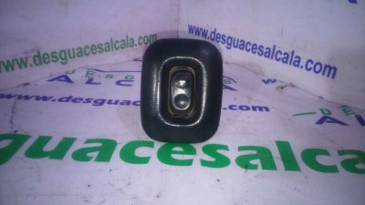 MANDO ELEVALUNAS TRASERO IZQUIERDO NISSAN TERRANO/TERRANO.II (R20) Elegance