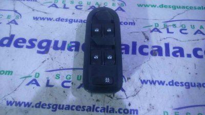 MANDO ELEVALUNAS DELANTERO IZQUIERDO  RENAULT MEGANE II BERLINA 5P Confort Authentique