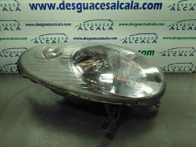 FARO DERECHO NISSAN MICRA (K12E) Acenta