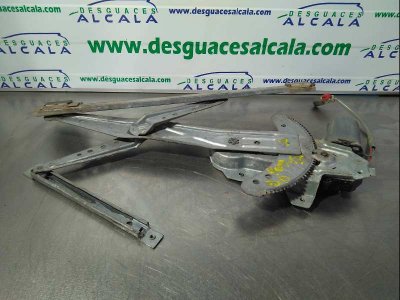 ELEVALUNAS DELANTERO DERECHO de 420 SDi (4-ptas.) 