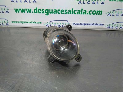 FARO ANTINIEBLA DERECHO VOLKSWAGEN PASSAT BERLINA (3B3) Advance