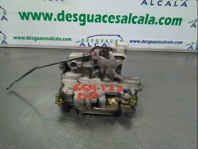 CERRADURA PUERTA DELANTERA DERECHA de TD Doble Cabina Navara 