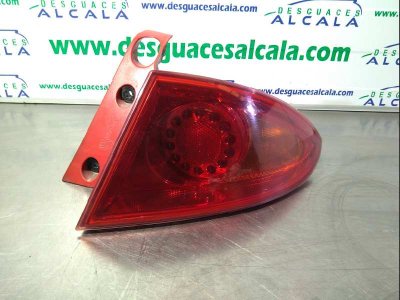 PILOTO TRASERO DERECHO SEAT LEON (1P1) Reference