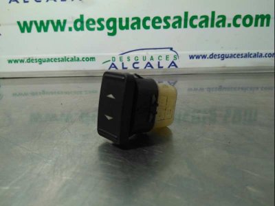 MANDO ELEVALUNAS DELANTERO DERECHO FORD FOCUS BERLINA (CAP) Ambiente (D)