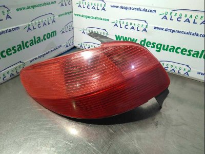 PILOTO TRASERO IZQUIERDO PEUGEOT 206 BERLINA XT