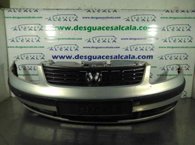 PARAGOLPES DELANTERO VOLKSWAGEN PASSAT BERLINA (3B2) Comfortline