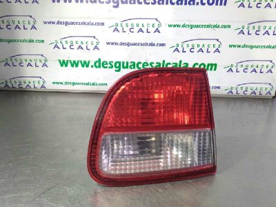 PILOTO TRASERO IZQUIERDO SEAT LEON (1M1) Stella