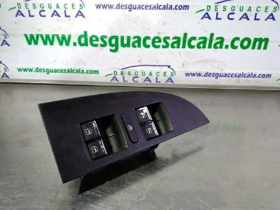 MANDO ELEVALUNAS DELANTERO IZQUIERDO  SEAT LEON (1P1) Reference