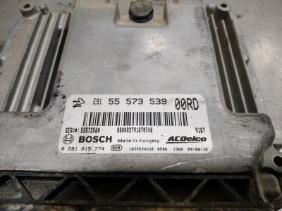 RETROVISOR IZQUIERDO AUDI A4 BERLINA (8E) 2.5 TDI Quattro (132kW)