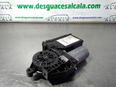 MOTOR ELEVALUNAS DELANTERO IZQUIERDO AUDI A4 BERLINA (8E) 2.5 TDI Quattro (132kW)