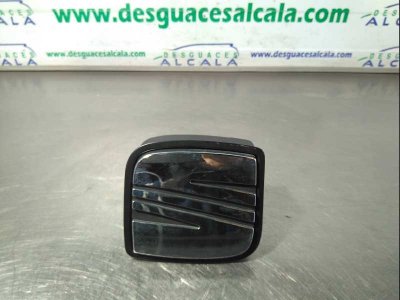 MANETA EXTERIOR PORTON SEAT ALTEA (5P1) Reference