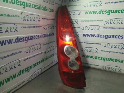 PILOTO TRASERO IZQUIERDO FORD FIESTA (CBK) Ambiente