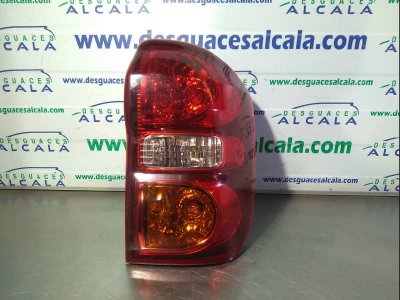 PILOTO TRASERO DERECHO TOYOTA RAV 4 (A2) 2.0 D-4D Executive 4X4 (2003->)