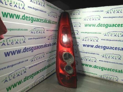 PILOTO TRASERO IZQUIERDO FORD FIESTA (CBK) Ambiente