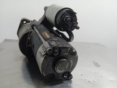 LUZ CENTRAL DE FRENO RENAULT KANGOO (F/KC0) Authentique