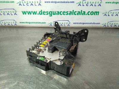 CAJA RELES / FUSIBLES PEUGEOT 308 Active