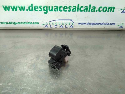 MANDO ELEVALUNAS DELANTERO DERECHO TOYOTA RAV 4 Active