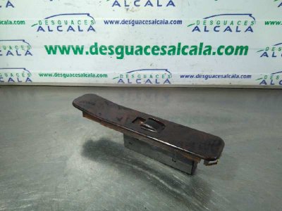 MANDO ELEVALUNAS DELANTERO DERECHO MITSUBISHI MONTERO SPORT (K90) 2.5 TD GLS