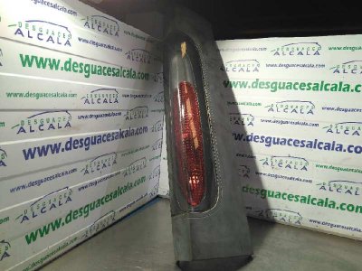 PILOTO TRASERO DERECHO RENAULT TRAFIC CAJA CERRADA (AB 4.01) 1.9 DCI