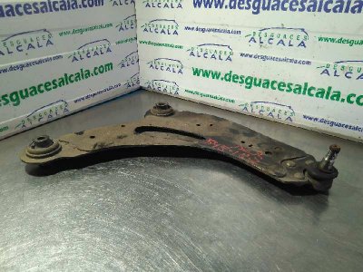 BRAZO SUSPENSION INFERIOR DELANTERO DERECHO RENAULT TRAFIC CAJA CERRADA (AB 4.01) 1.9 DCI