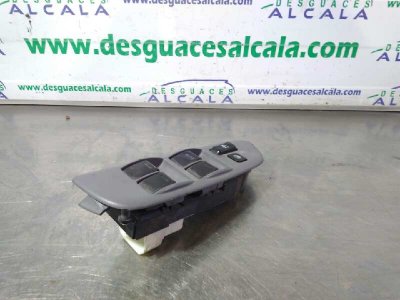 MANDO ELEVALUNAS DELANTERO IZQUIERDO  TOYOTA RAV 4 (A2) 2.0 D-4D Executive 4X4 (2003->)