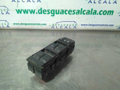 MANDO ELEVALUNAS DELANTERO IZQUIERDO  DODGE CALIBER SE