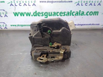 CERRADURA PUERTA TRASERA DERECHA  LAND ROVER DISCOVERY (LT) TD5