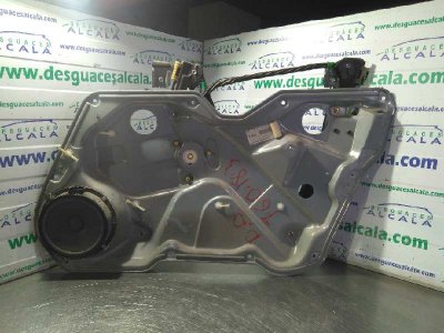 ELEVALUNAS DELANTERO DERECHO SEAT LEON (1M1) Signo