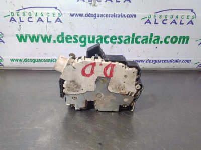 CERRADURA PUERTA DELANTERA DERECHA LAND ROVER DISCOVERY (LT) TD5