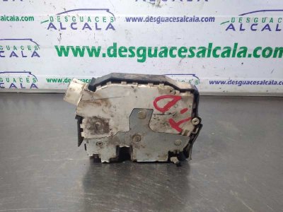 CERRADURA PUERTA TRASERA DERECHA  LAND ROVER DISCOVERY (LT) TD5