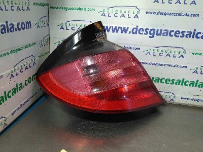 PILOTO TRASERO IZQUIERDO MERCEDES CLASE C (W203) SPORTCOUPE C 220 CDI (LA) Sport Edition (203.708)