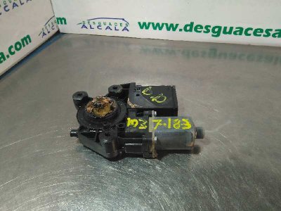 MOTOR ELEVALUNAS DELANTERO DERECHO de Dynamique 