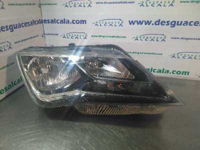 FARO DERECHO SEAT TOLEDO (KG3) Reference