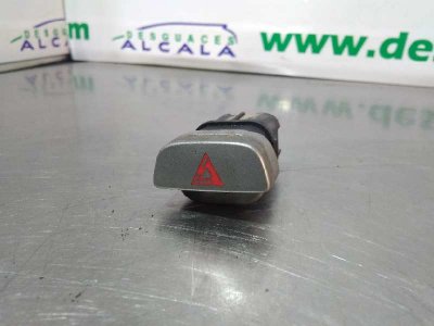 BOTON EMERGENCIA FORD FOCUS LIM. (CB4) ST