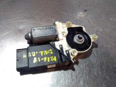 MOTOR ELEVALUNAS DELANTERO DERECHO SEAT LEON (1M1) Signo