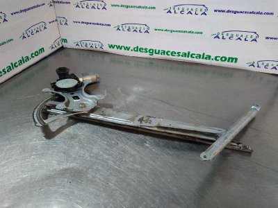 ELEVALUNAS DELANTERO DERECHO TOYOTA COROLLA (E12) 2.0 D-4D Linea Sol Berlina