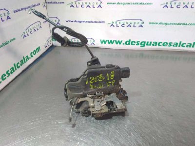 CERRADURA PUERTA DELANTERA DERECHA VOLKSWAGEN GOLF IV BERLINA (1J1) Highline