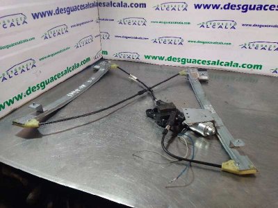 ELEVALUNAS DELANTERO IZQUIERDO FORD FOCUS BERLINA (CAK) Ambiente