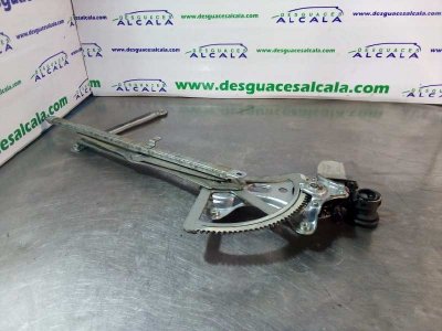 ELEVALUNAS DELANTERO DERECHO TOYOTA RAV 4 (A2) 2.0 D-4D Executive 4X4 (2003->)