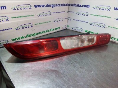 PILOTO TRASERO DERECHO FORD FOCUS BERLINA (CAP) Ghia