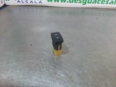 MANDO ELEVALUNAS DELANTERO DERECHO FORD FOCUS BERLINA (CAP) Ghia