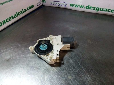 MOTOR ELEVALUNAS TRASERO IZQUIERDO AUDI A4 BER. (B8) Basis