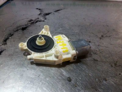 MOTOR ELEVALUNAS TRASERO DERECHO MERCEDES CLASE GLK (W204) GLK GLK 200 CDI BE (204.901)